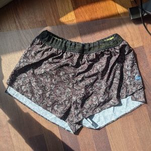 Janji AFO Middle Shorts - Women's